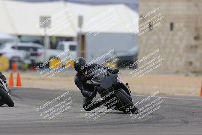 media/Jan-15-2023-SoCal Trackdays (Sun) [[c1237a034a]]/Turn 2 Set 2 (1155am)/